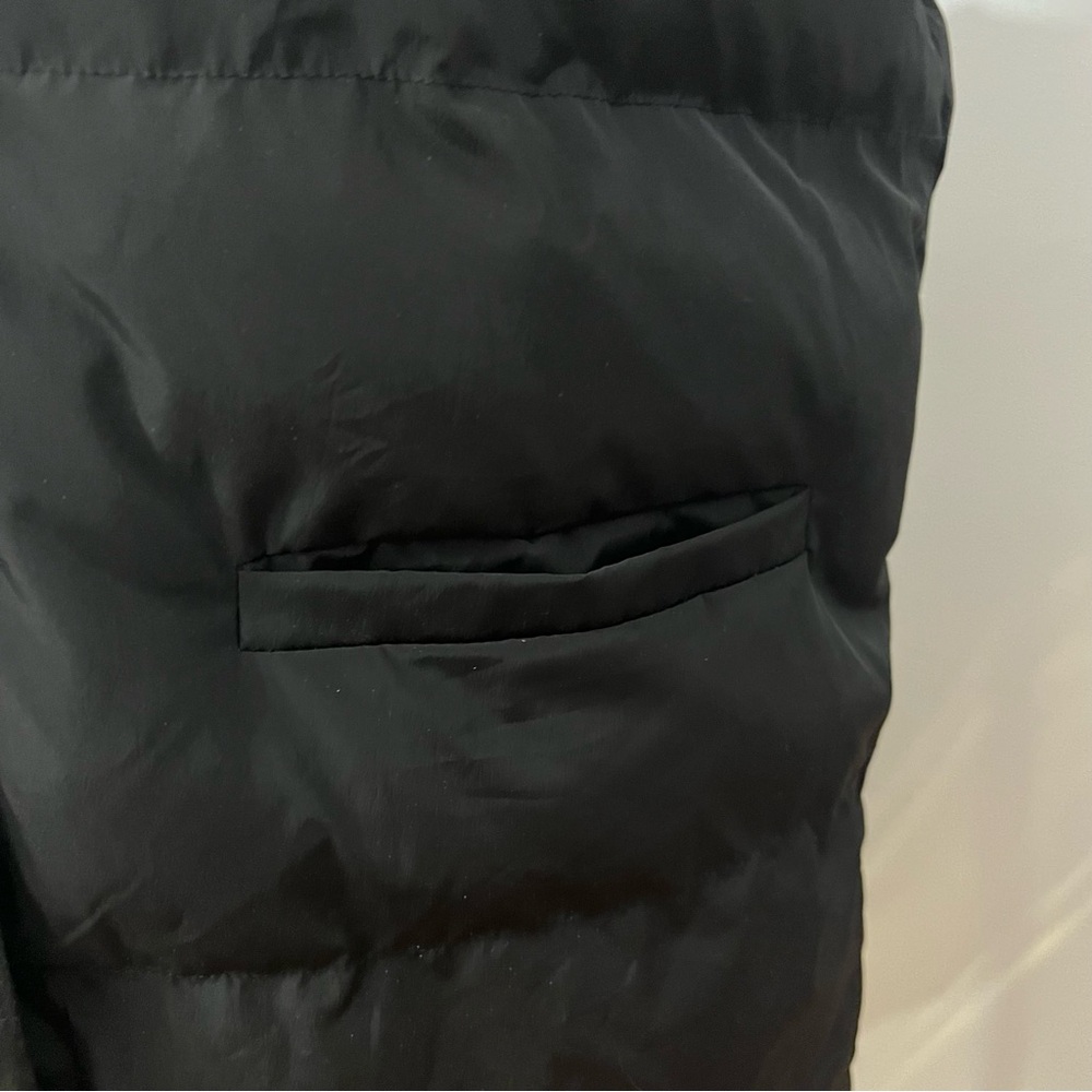 Bucket List Black Ruffled Puffer Vest -- M - Picture 5 of 10